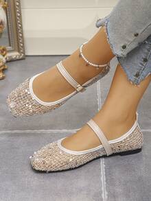 Beige Yarn - Transparent Sequins - Square Mesh