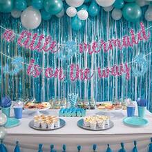 Bandera "Una pequeña sirena está en camino" - Decoraciones para baby shower de niña - Decoraciones de fiesta de baby shower temática de sirena "Bienvenido bebé niña bajo el mar" con purpurina rosa - Rosa - Ver 2