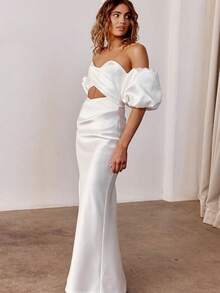 Off-Shoulder Puff Sleeve Satin Mermaid Wedding Dress With Cutout Detail, Elegant Bridal Gown With High-Quality Matte Satin And Tulle Panels, Figure-Flattering Silhouette, Perfect For Beach Weddings, Evening Receptions, Holiday Celebrations, Christmas, Halloween, Birthday Parties, Prom Nights, Special Occasions, Featuring Feminine Sweep, Soft Movement, Comfortable Fit, Timeless Elegance, Statement Dress For Brides Seeking Chic, Alluring, Elegant, And Modern Look With Sleek Silhouette And Subtle Bold Detailing - 白色 - 查看 3