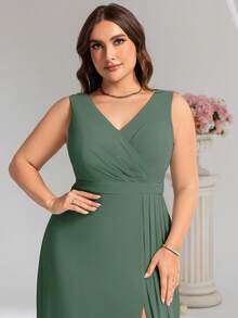 Plus Romantic V Neck Sleeveless Ruched Bust High Split Bridesmaid Dresses For Wedding Party Wedding Guest - Green - View 5