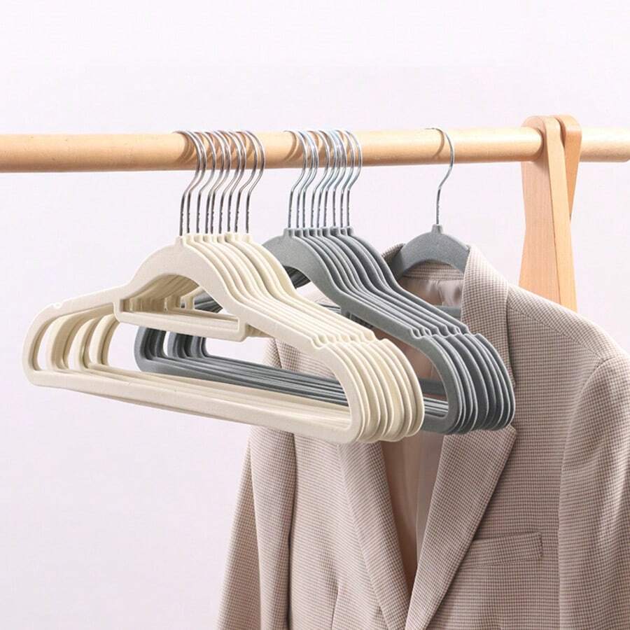 10/20pcs Multi-Functional Non-Slip Velvet Hangers, Home Closet Storage Space Saver, Designed To Prevent Scratches And Shoulder Collisions - Black - View 1