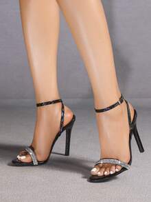Jin Bei Qi Chaussures à talons hauts noires de haute qualité, élégantes et luxueuses, convenant aux soirées, aux banquets et aux activités de plein air. Avec une boucle ornée de strass, une texture de rubis et 1 pièce confort élevé, idéales pour les sorties en boîte de nuit - Noir - Voir 7