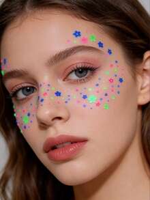 Tiebeauty 2片装夜光临时面部纹身贴纸 - 雀斑妆容纹身贴纸，花卉图案面部纹身贴纸，易于粘贴和去除，持久耐用，适合女性的身体彩绘，面部纹身贴纸 - 彩色 - 查看 4