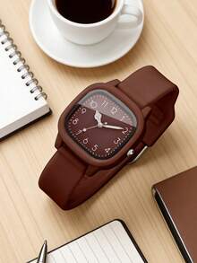 四件套极简方形情侣石英表套装，男女皆宜的配饰组合，包含黑白方形手表和黑白心形女士手链。柔软的硅胶表带搭配简洁的数字表盘，呈现出干净清新的风格，散发着温柔的气息。 - 黑與白 - 查看 4