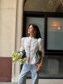 Women Long Sleeve Mandarin Collar Guipure Split Blouse Top Lace Floral Puff Sleeve Button-Down Shirt Slim Fit Elegant Sheer Tops Party Clubwear - 杏色 - 查看 4