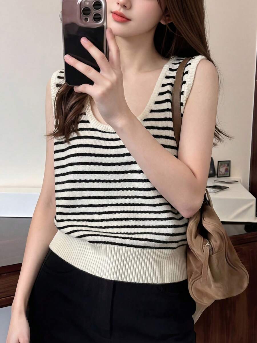 女士夏季休闲简约撞色条纹针织背心 春季 - 米色 - 查看 1
