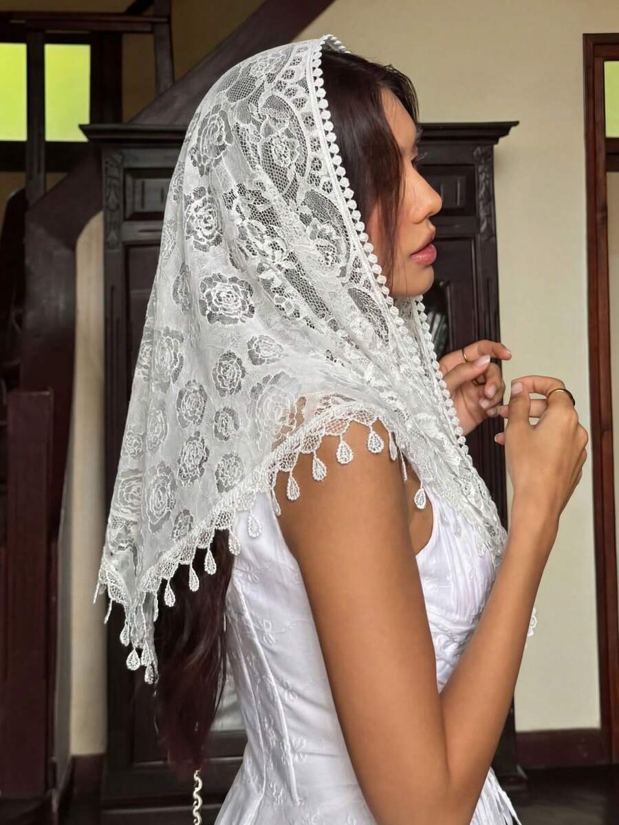 1 chiếc khăn tam giác ren hoa hồng rỗng màu trơn dành cho nữ, khăn che mặt Niqab, mềm mại, thoải mái, nhẹ và thoáng khí, khăn tam giác dễ thương, thanh lịch, lãng mạn, thích hợp cho đám cưới, tiệc tùng, tụ họp, mọi mùa. - trắng - Xem 1