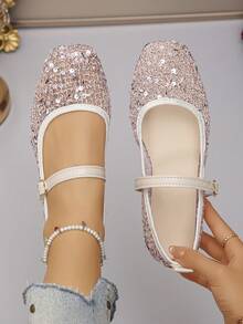 Pink and Black Yarn - Transparent Sequins - Square Mesh