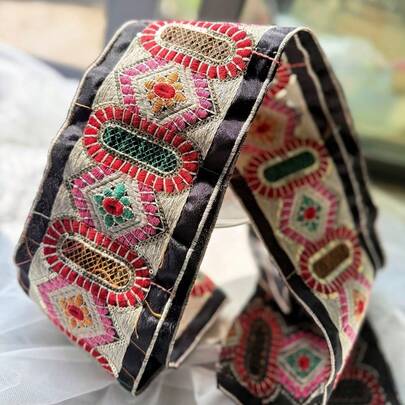 1 Yard Floral Embroidered Lace Trim, Sequin Embroidery Decorative Sewing Accessory Ribbon For DIY