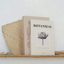 折叠式装饰相册，时尚相册，国际城市名称折叠式装饰相册。时尚家居装饰风格，适用于多种场景（房间装饰、家居装饰、卧室装饰、客厅装饰、办公室装饰、浴室装饰、桌面装饰、电视柜、大堂、书架）。多种节日礼品之选。 - 米色 - 查看 4