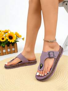 FZY Women's Sandals For Spring And Summer, Cork Texture Sandals, Adjustable Metal Buckle Non-Slip Flat Shoes, Fashion Faux Leather Slippers Versatile For Summer Leisure, Commute And Vacation. Breathable Comfortable Sandals For Daily Outdoor Wear, Lightweight Non-Slip Slippers For Women In Summer. Stylish Minimalist Versatile Women's Sandals, Beach Slippers Suitable For Daily Commute, Vacation And Multiple Scenarios, Women's Casual Slippers For Summer Outdoor Wear. Versatile Comfortable Non-Slip Women's Toe Post Slippers, Stylish Women's Sandals, Women's Slippers For Summer Commute And Vacation. Versatile Slippers For Women's Daily Outdoor Wear, Stylish Women's Toe Post Sandals For Summer, Non-Slip Women's Slippers For Summer, Toe Post Sandals Versatile For Commute, Casual Outdoor Slippers Suitable For All Festival Outfits - 紫色 - 查看 3