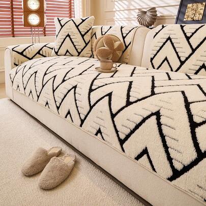 1PC Plush Jacquard Anti-Slip & Wear-Resistant Sofa Cushion, Pet-Resistant & Anti-Fouling, All-Season Universal For Living Room And Bedroom, Machine Washable.