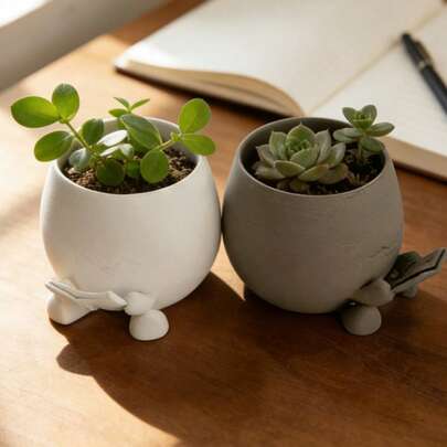 1pc - DIY Textured Book-Holding Succulent Planter - 3D Printed Plastic, Whimsical Book-Shaped Planter With Smiling Face Details, Ideal For Book Lovers, Desktop Greenery Container, Bedroom/Office Decor, Creative Reading-Themed Gift
