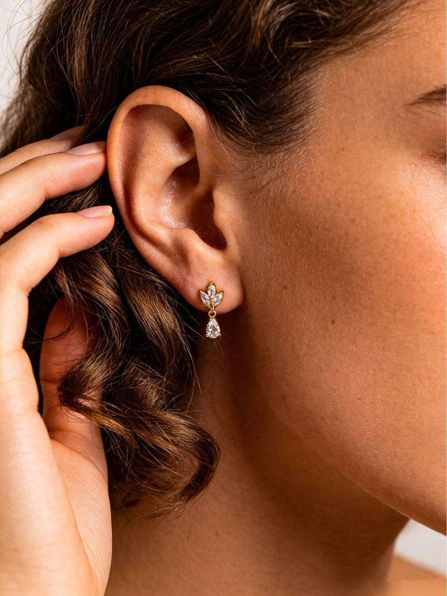 1 Đôi bông tai hình hoa đính đá và zirconia tinh tế, sang trọng, món quà trang sức thời trang dành cho bạn bè. - Bông tai hình hoa - Xem 1