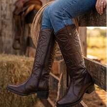 Women's Off-White Knee-High Boots, Rodeo Style, Boots With Embroidery, Casual Style - Café integral - Ver 3