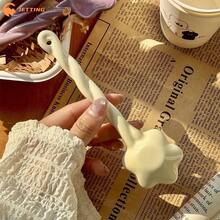 1PCS Kitchen Ceramic Star Shaped Spoon Twisted Spoon Cute Long Handled Cream Design Coffee Stirring Spoon - A1 - 查看 8