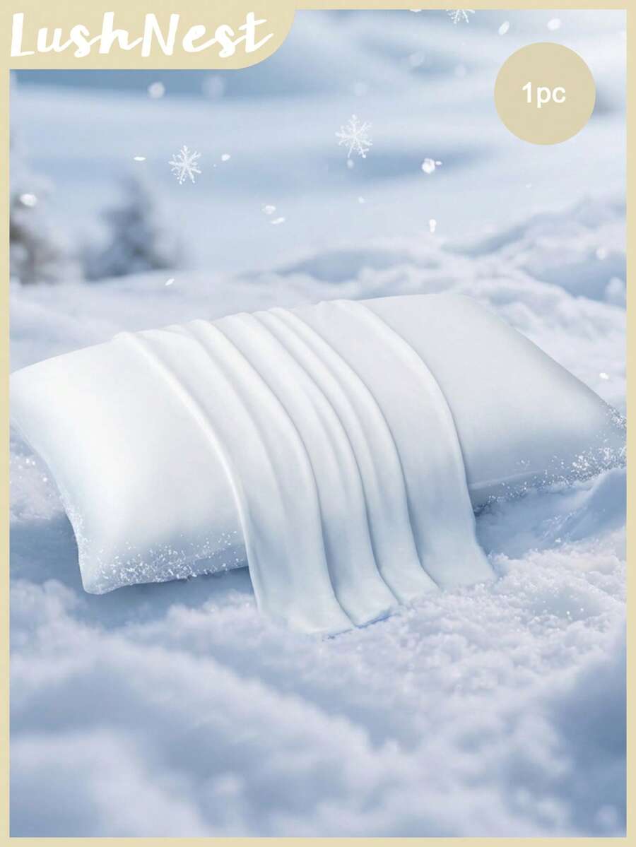 1/2pcs Solid Color Cooling White Pillowcases (Without Insert), Made Of Polyester Fiber, Comfortable And Breathable, Suitable For Summer, Used In Bedroom Settings, A Must-Have For Spring And Summer Bedrooms. - White - View 1