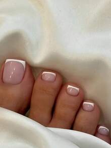 24片粉色短方头假指甲，法式白边设计，瞬间提升您的美甲造型，简约时尚。套装包含1个指甲锉和1张指甲胶贴，是送给女孩、母亲和女性的礼物。这款美白美甲套装配有可拆卸假指甲，适合节日、派对、约会和日常佩戴。 - 彩色 - 查看 2