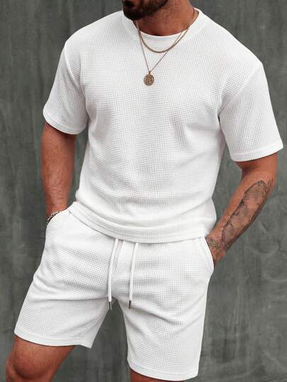 男士休闲华夫格圆领短袖T恤和抽绳短裤两件套，街头风夏季装扮