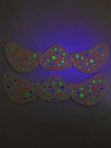 Tiebeauty 2片装夜光临时面部纹身贴纸 - 雀斑妆容纹身贴纸，花卉图案面部纹身贴纸，易于粘贴和去除，持久耐用，适合女性的身体彩绘，面部纹身贴纸 - 彩色 - 查看 6