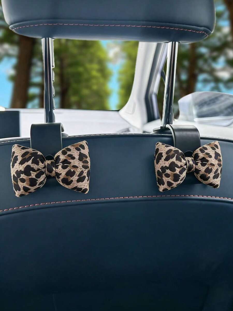1/2 piezas Lindo colgador de respaldo de asiento de coche con lazo de estampado de leopardo - Diseño de lazo de leopardo, bolsa de almacenamiento en el respaldo del asiento, llaves, accesorios para el coche - Se ajusta a la mayoría de los vehículos - Gancho para lazo con estampado de leopardo - Ver 1