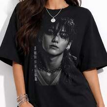 Jungkook ShirtKorean Pop Idol Shirt Jungkook Sweatshirt Unisex T Shirt Music Fan Gift Birthday Gift IdeaKorean Idol Grap. - 黑色 - 查看 1