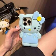 SANRIO 这款时尚创意的蓝色小猫咪挂绳手机壳，采用硅胶材质，防水、防摔、防震，亲肤舒适，可爱又时尚。兼容 17系列（11/12/12 Pro、13/14/15、13 Pro/14 Pro/15 Pro）、12 Pro Max/13 Pro Max/14 Pro Max/15 Pro Max、16、16 Pro、16 Pro Max、17、17 Pro、17 Pro Max等机型。是节日送礼的理想之选。 - 淺藍色 - 查看 3