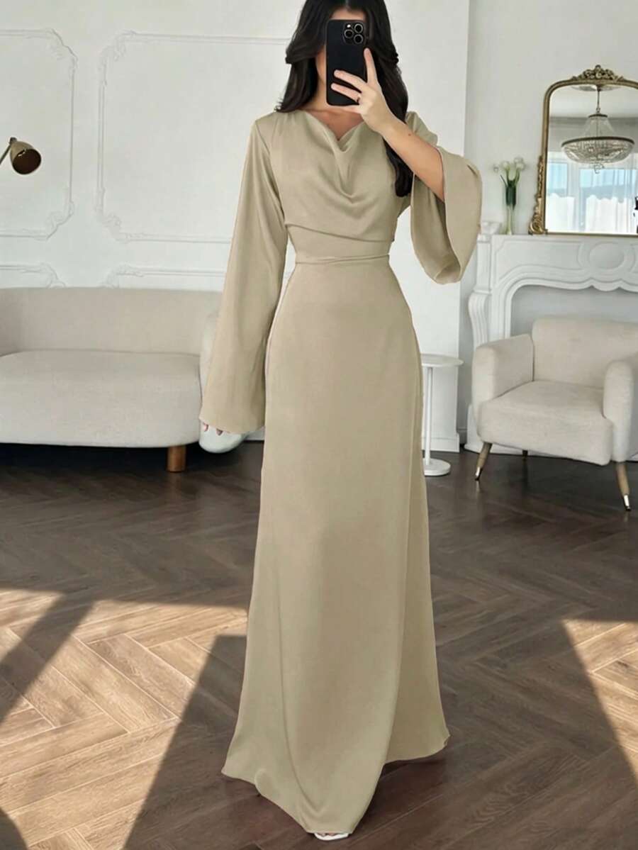 优雅女士杏色高领长连衣裙,喇叭袖A字裙摆,适合春季派对穿着 - 杏色 - 查看 1
