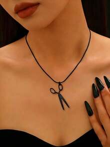 1件 时尚复古哥特风剪刀吊坠蛇骨链项链 - 黑色 - 查看 5