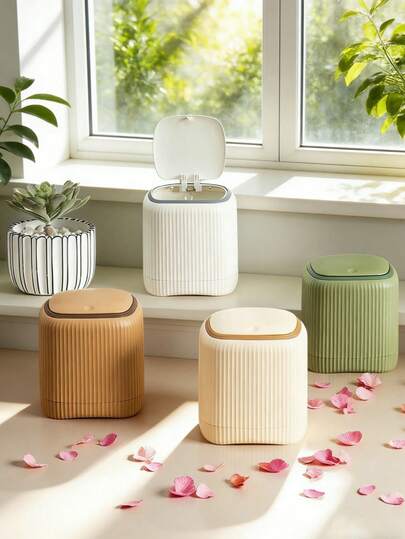 Thùng rác để bàn nhỏ gọn - Nhựa PP bền, thiết kế sọc La Mã có nắp, thích hợp cho văn phòng, phòng khách và khu vực học tập, thùng rác mini có nắp đậy sáng tạo - Thích hợp cho ký túc xá, phòng tắm và để cạnh giường, hộp đựng rác để bàn gia đình, thùng rác mini để bàn cà phê phòng ngủ văn phòng có nắp đậy, thùng rác mini nén, thích hợp cho nhà bếp, phòng tắm, phòng ngủ và phụ kiện bàn làm việc văn phòng, trang trí nhà cửa, trang trí phòng, đồ gia dụng