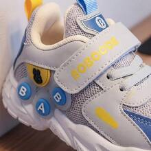 Tenis para Niños y Niñas Zapatillas Deportivas de Malla Transpirable y Piel Sintética con Cierre de  Ajustable Calzado Infantil Casual de Suela Gruesa con Amortiguación Zapatos Deportivos Modernos con Decoración de Letras Estilo de Moda Tenis Ligeros Cómodos Antideslizantes Resistentes al Desgaste - Azul - Ver 7
