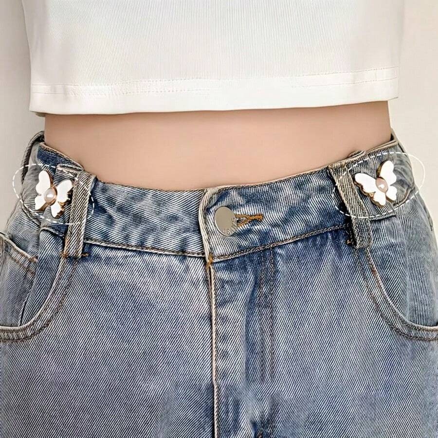 Butterfly-Shaped Waistband Adjustment Buckle, Used To Tighten Belt And Ensure Fit - Butterfly - View 1
