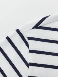 Balabala 儿童Polo衫，柔软透气，时尚休闲学院风夏季上衣，2026款 - 藍白色調 - 查看 3