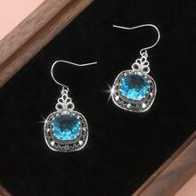 Luxury Retro Blue Square Pendant Earrings, Inlaid With Artificial Crystals, Delicate Handcrafted Linear Texture, Suitable For Daily And Occasions, Surprise Gift For Women - Silver - View 2