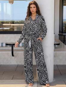 Bộ đồ 2 mảnh ZIAI dành cho nữ, áo thun dài tay cổ chữ V tay rớt vai in họa tiết lá cây và quần cạp chun, bộ đồ thun đi nghỉ mát mùa thu/đông. - màu đen - Xem 3