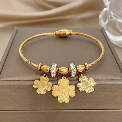 1件复古四叶草手镯，女士不锈钢金色吊坠手镯，适合派对、母亲节、假期、婚礼、音乐节、情人节、圣诞节等场合作为礼物