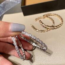 时尚C形锆石耳环，适合女性展现独特设计，是奢华婚礼派对珠宝的理想之选。 - 銀色 - 查看 8