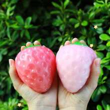 Cute Color Changing Strawberry Squeeze Toy, Soft Squishy Fidget Toy For Stress Relief & Play - 彩色 - 查看 3