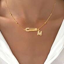 1件简约经典MAMA字母胸针吊坠金色不锈钢珠链项链女款 - 金黃色 - 查看 1
