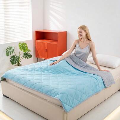 1 chiếc chăn làm mát, chăn may liền, chăn mỏng, chăn phủ sofa màu trơn, chăn trải giường, chăn khăn, được thiết kế cho người nhạy cảm với nhiệt, chăn làm mát cỡ lớn, nhẹ, chất liệu mềm mại thoải mái, thấm hút mồ hôi và tản nhiệt nhanh, chăn mỏng đa năng dùng ở nhà và khi đi du lịch, phù hợp cho mọi mùa.