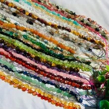 1串（40-45颗）天然宝石抛光珠，包括紫水晶、黄水晶、白水晶、绿东陵石、粉晶、月光石，不规则串在弹力绳上，可作手链、手镯或水晶手链佩戴。 - 彩色 - 查看 5