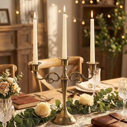 1 chiếc giá nến kim loại 3 tay kiểu Mỹ cổ điển bằng đồng, đế giá nến bằng sắt trang trí nhà cửa, giá nến trang trí bằng sắt cho nhà, văn phòng, trang trí đám cưới, có thể dùng làm quà tặng Ramadan, quà tặng ngày lễ, sinh nhật, tốt nghiệp, đám cưới, bạn thân, phụ nữ, quà tặng mùa đông.