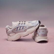 Adidas OZMILLEN W 经典轻便多功能厚底运动鞋 - 藍白色 - 查看 2