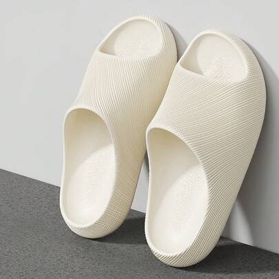 2026春夏新款竖条纹纹理厚底拖鞋，简约ins风防滑室内/浴室拖鞋，男女通用