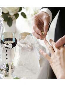 2 piezas Cubiertas para botella y copa de champán de novia y novio, accesorios decorativos para fiesta de compromiso - Múltiples estilos - Ver 2