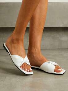 Women's Summer Flat White/Black Slip-On Sandals, Versatile Minimalist Style Suitable For Daily Commute, Dating And More - White - View 5