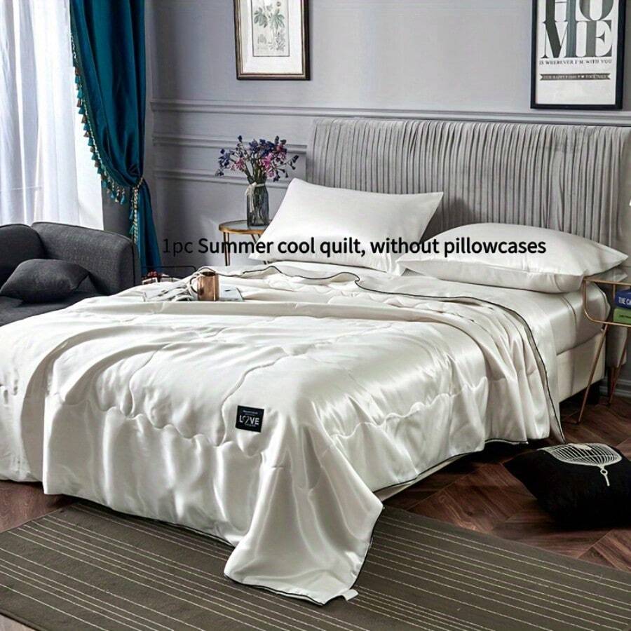 1pc Ultra-Soft Cooling Satin Quilt - Light Gray, Breathable & Smooth Summer Bedding For Home, Dorm, Or Hotel Use, Machine Washable, Pillowcase Not Included, Contemporary Style, Dorm Room Essentials | Modern Bedroom Decor | Satin Weave Quilt - White - View 1