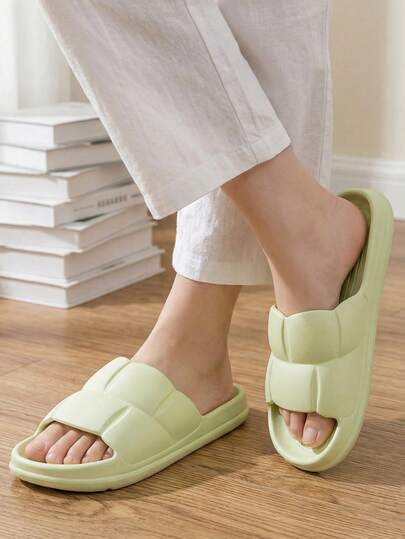 Dép lê EVA Rainbow Puff mới, màu hồng Macaron gradient kem, kiểu dáng bánh mì bông xốp, đế mây mềm mại, co giãn, dày dặn, chống trơn trượt, kháng mùi, đúc nguyên khối, phù hợp cho nhà, phòng tắm, ngoài trời, phòng ngủ, ký túc xá, dép nhẹ, êm ái, chống trơn trượt, dùng được cả bốn mùa.