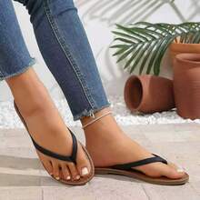 Dép xăng đan đế bằng màu đen cho nữ | Dép xăng đan thanh lịch cho nữ | Dép xăng đan mùa hè cho nữ | Dép xỏ ngón cho nữ | Dép lê | Dép xăng đan | Dép xăng đan hở mũi mùa hè thoải mái đi biển - màu đen - Xem 2