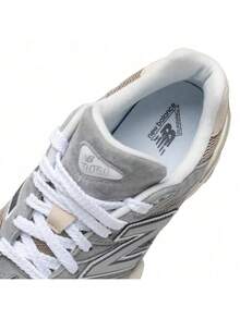 New Balance 情侣款 9060 系列复古跑鞋，时尚运动休闲鞋，2026 春季款 U9060LBA - 灰色 - 查看 7